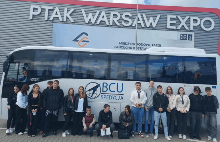 ZAWODY W PRAKTYCE – wycieczki zawodowe w szkole